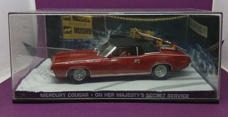 007 Mercury Cougar On Her Majesty Secret Service  scale 1/43. Sealed with book