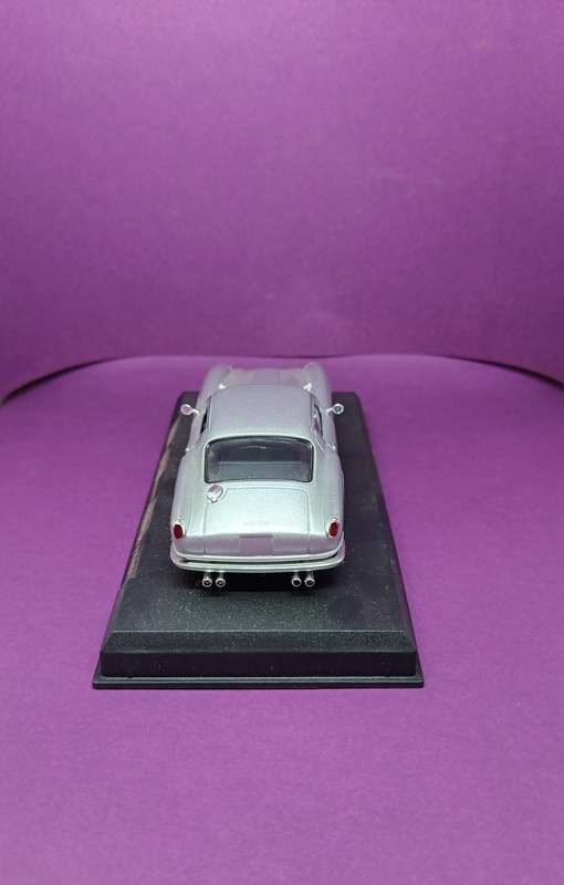 Ferrari Official Product: Ferrari 250G Berlinetta Tour De France Die Cast Model 1:43