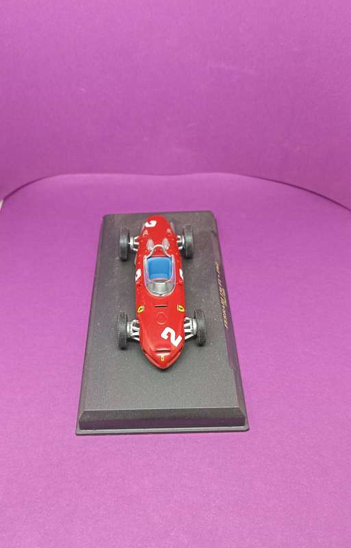 Ferrari Official Product: Ferrari 156 F1 1961 Phill Hill Die Cast Model 1:43