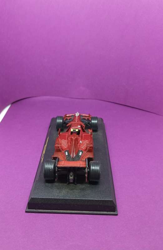 Ferrari Official Product: Ferrari F2007 - Kimi Raikkonen- Die Cast Model 1:43
