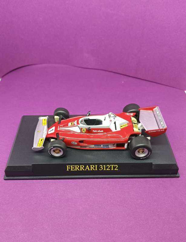 Ferrari Official Product: Ferrari 312T2 -  Die Cast Model 1:43