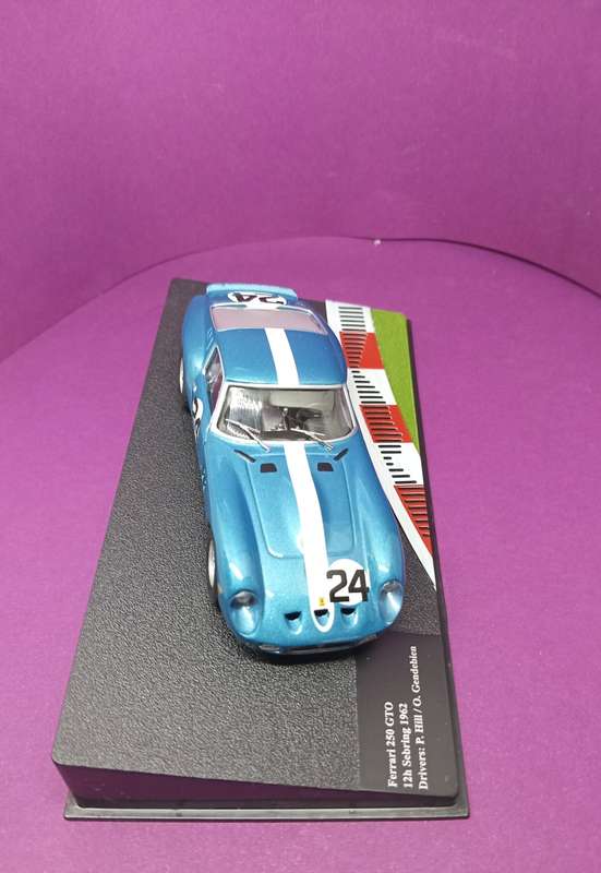 Ferrari 250 GTO 12 Hour Scbring - 1962 - P Hill /  O Gendebien - scale 1/43.