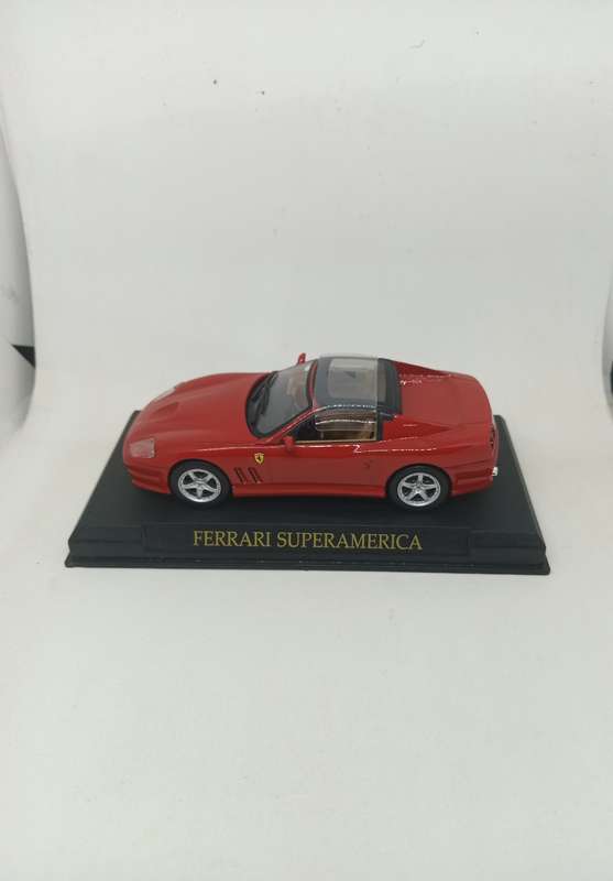 Official Ferrari Superamerica - Scale 1/43