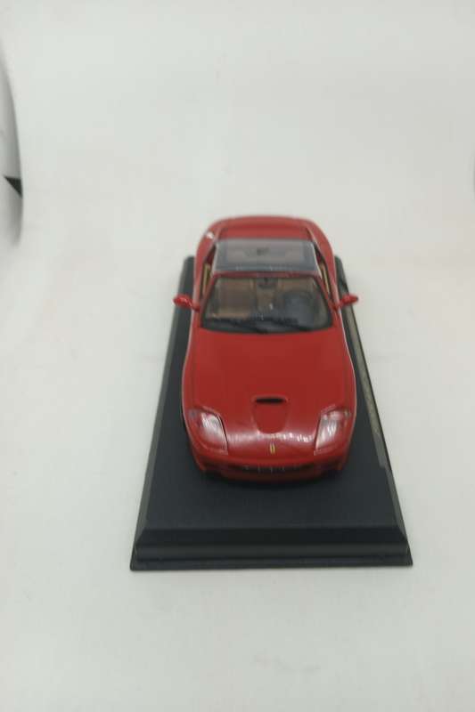 Official Ferrari Superamerica - Scale 1/43