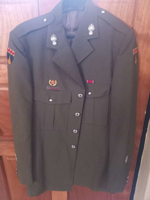 SADF Regiment Vaal river  Tunic with Flashes and collar badges