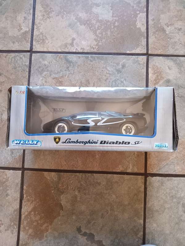 Welly - Lamborghini Diablo SV - Collection - Scale 1/18 Box damaged