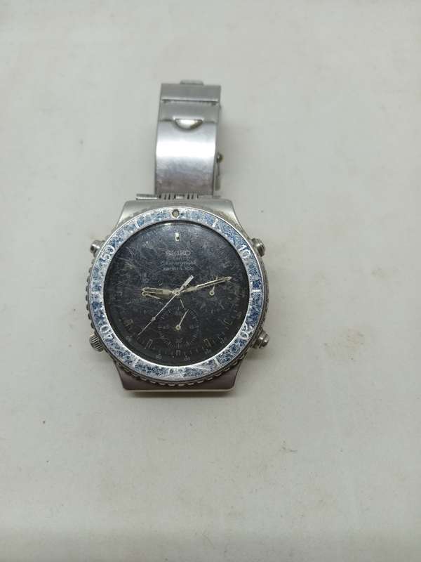 Seiko Chronograph Sports 100 Men's watch. Spares or Restoration. Water damage