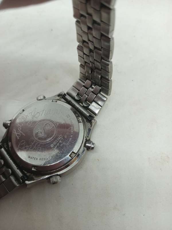 Seiko Chronograph Sports 100 Men's watch. Spares or Restoration. Water damage