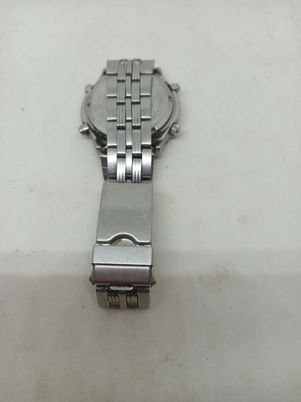 Seiko Chronograph Sports 100 Men's watch. Spares or Restoration. Water damage
