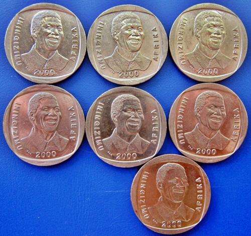 ## VF - UNC 2000 South Africa Smiling Mandela R5 ** Bid per Coin for LOT ##