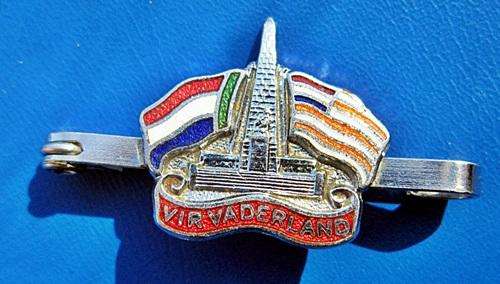 ## ZAR & Free State Vaderland Pin ##