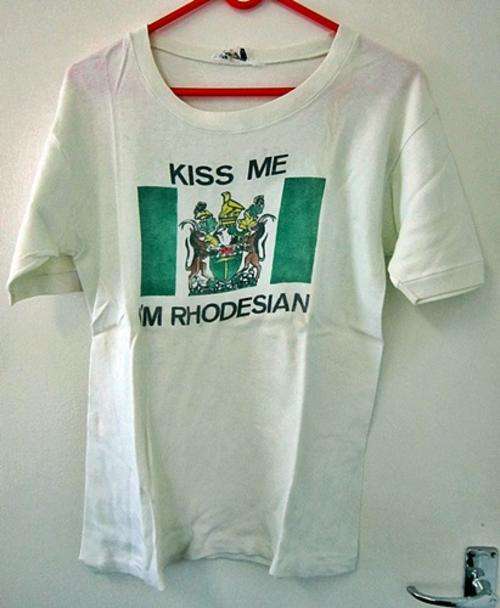 ## Kiss me I'm Rhodesian T-Shirt ** Mongram Size 38 ##