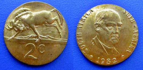 ## Planchet Error 1982 South Africa 2 Cent Struck on 1 Cent Planchet ##