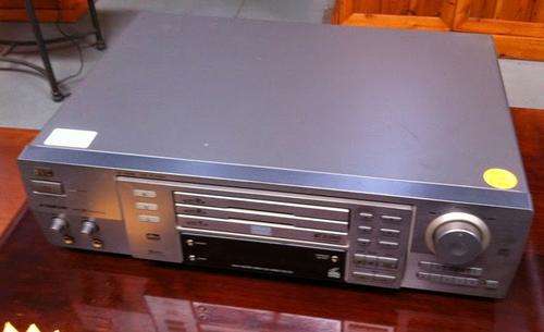 JVC 3 Disc DVD Player