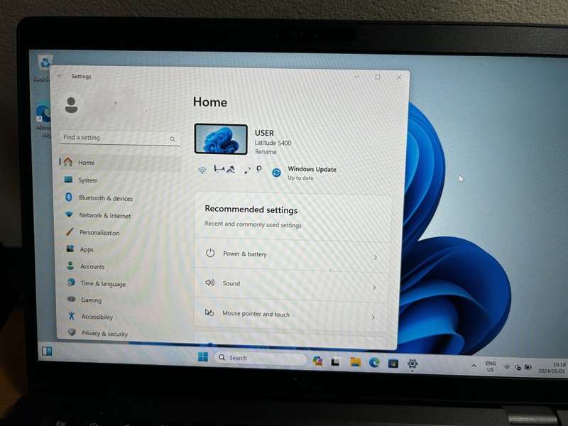 Dell Latitude 5400 Core i5 8th Gen 256GB NVMe 8GB RAM Win 11 Pro *EXCELLENT VALUE*