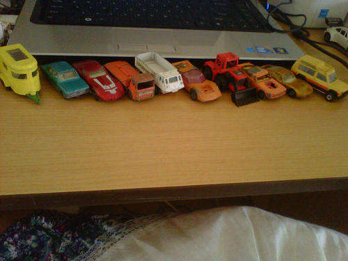 SET OF 10 VARIOUS MATCHBOX DIE CAST