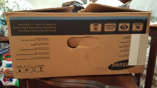 Samsung Projector - As New - Originally R8k!