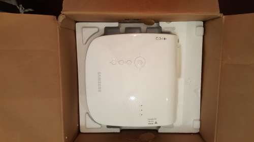 Samsung Projector - As New - Originally R8k!