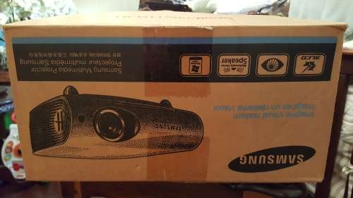 Samsung Projector - As New - Originally R8k!