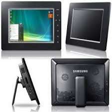 SAMSUNG SPF-85V DIGITAL PHOTO FRAME - AS NEW