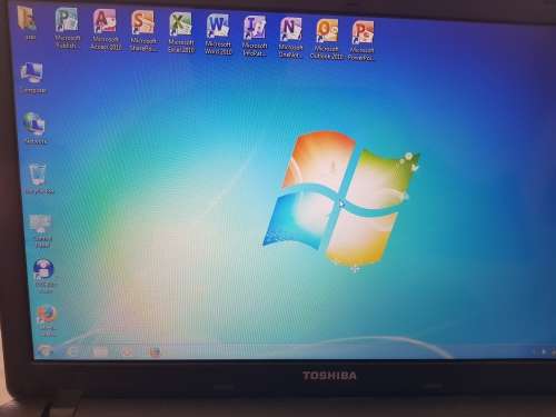 THOSHIBA CORE I5 SATELITE PRO