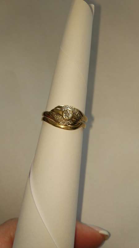 9CT Ring and Band