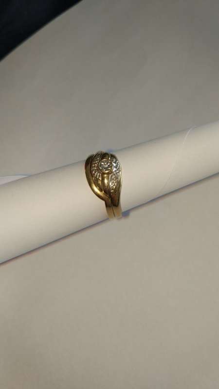 9CT Ring and Band