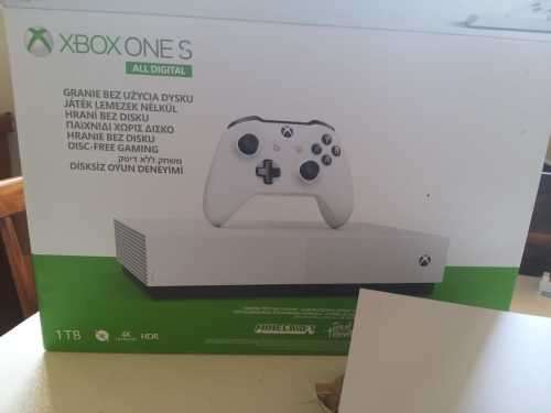 Xbox One S Digital version