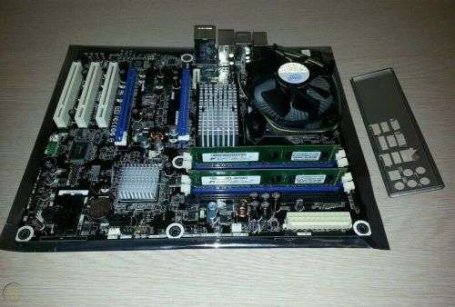 INTEL QUAD CORE MOTHERBOARD AND CPU COMBO *NO RESERVE*
