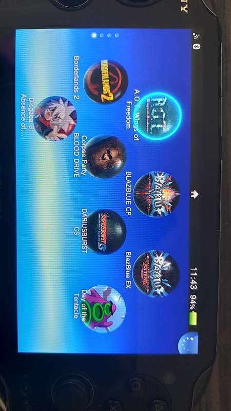 Ps Vita Pch-1004 with !!!100 games loaded!!!