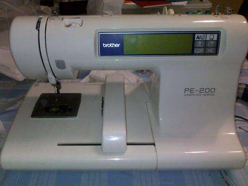 BROTHER PE200 EMBROIDERY MACHINE WITH SOFTWARE & TONS OF EXTRAS