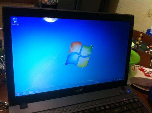 Acer Travelmate 5740G, I5 Laptop