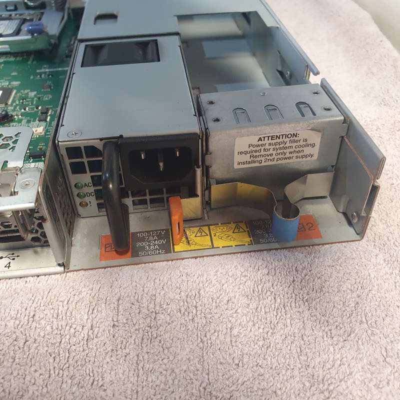 IBM Servers x3650 x3550 + HP ML110 G7