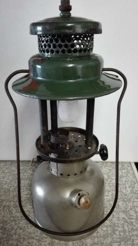 COLEMAN 249  LANTERN