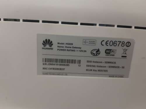 VODACOME*** WIFI ROUTER** WITH ADSL/DSL** AND USB X2** MODEL HG659