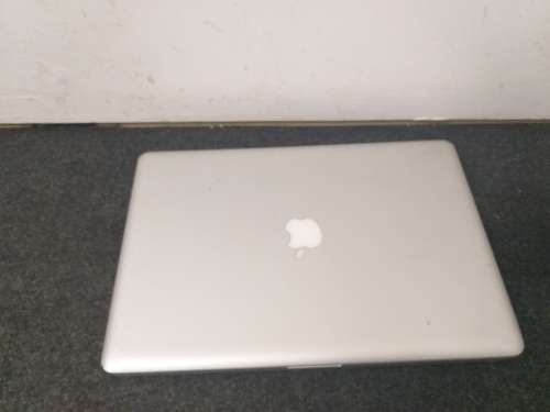 Macbook Pro** 15inch** PART OR REPAIR**WITH 4GRAM**