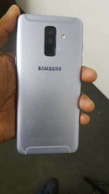 SAMSUNG A6+*** WORKS ON ALL SIM **32G**4GRAM ***95% CLEAN