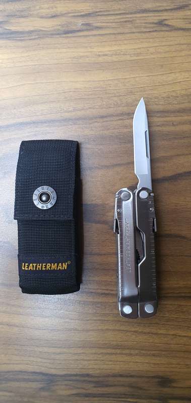 Immaculate condition Leatherman Rebar with sachet... New price over R2000