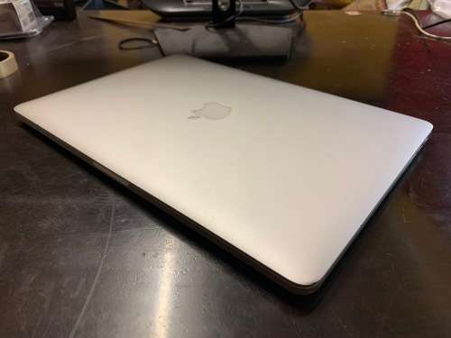 Macbook pro 15`` Retina 2012