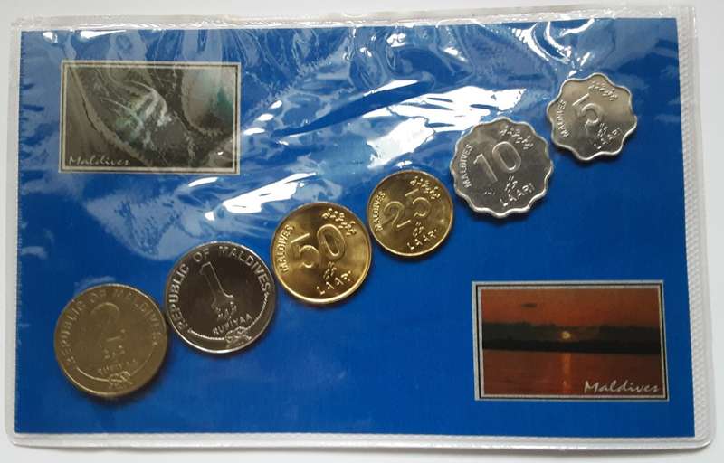 MALDIVES Coin Set