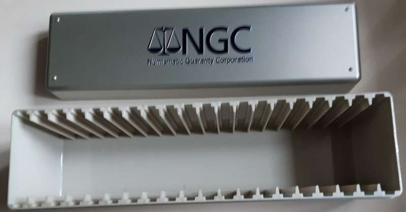 NGC SLABBED COIN CONTAINER