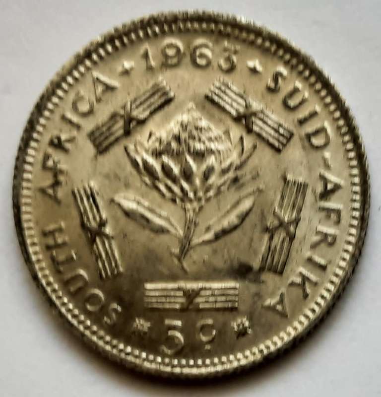 1953 5 Shillings + 1955 2 ½ Shillings + 1953 1 Shilling + 1952 1 Pence + 1964 10 Cents + 1963 5 Cent