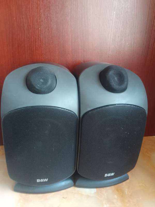 High End B&W Leisure Monitor-1 Speakers in excellent condition