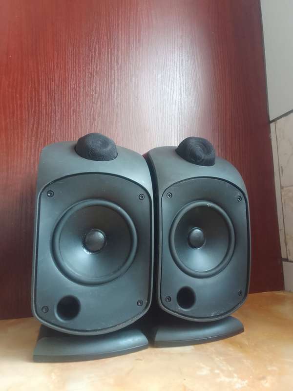 High End B&W Leisure Monitor-1 Speakers in excellent condition