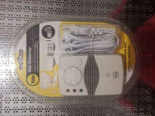 Brand NEW! SEALED! YALE GAS DETECTOR ALARM!!!! WORKS FOR BOTH LPG AND NATURAL GAS
