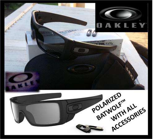 OAKLEY BATWOLF MATTE BLACK & HD Polarized Black Iridium Lens & all ACC - Valued @ R3500 NO RESERVE!!