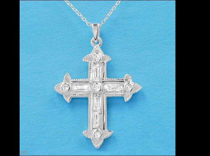 New Cross Necklace With 4.50ctw Cubic zirconia Crafted in 925 Sterling silver. Total item weight 6g