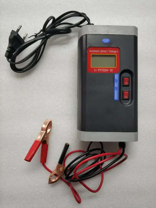 12.6v DC 10Amp Intelligent Lithium Battery Charger