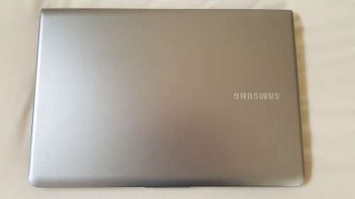 Samsung Series 5 Ultrabook WINDOWS 10/CORE i5/NVIDIA 620M/1TB HDD+24GB SSD ~~REDUCED PRICE!!~~