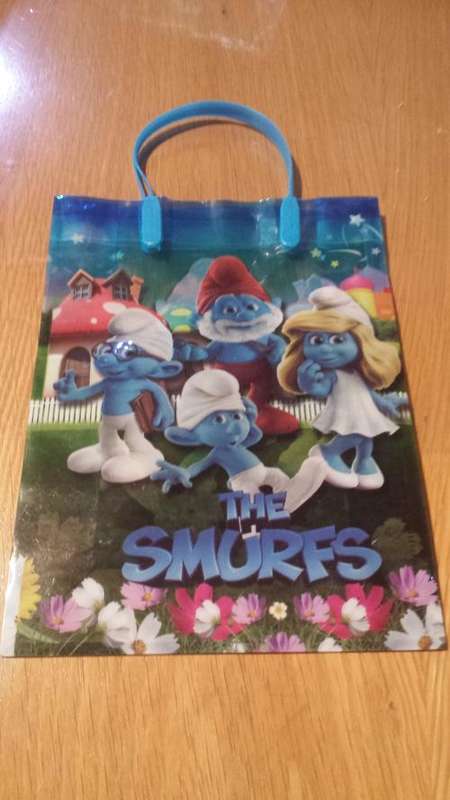 Smurfs gift bag/ goodies bag-18cm by 24cm- Plastic